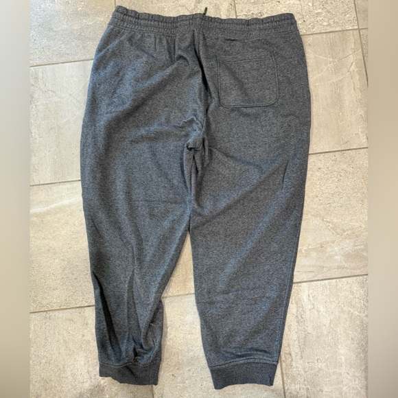 Men’s jogger sweatpants- XL - Picture 3 of 3